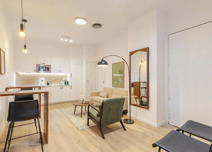 Habitaciones Unicas En La Rambla